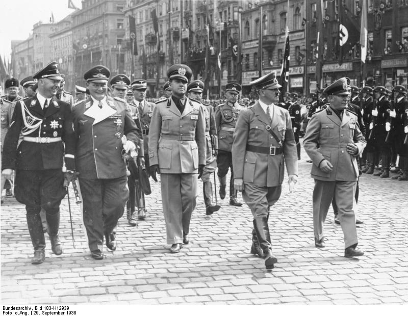 Adolf Hitler and Benito Mussolini in Munich for the Munich Conference